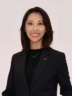 image_profile_lotte_01