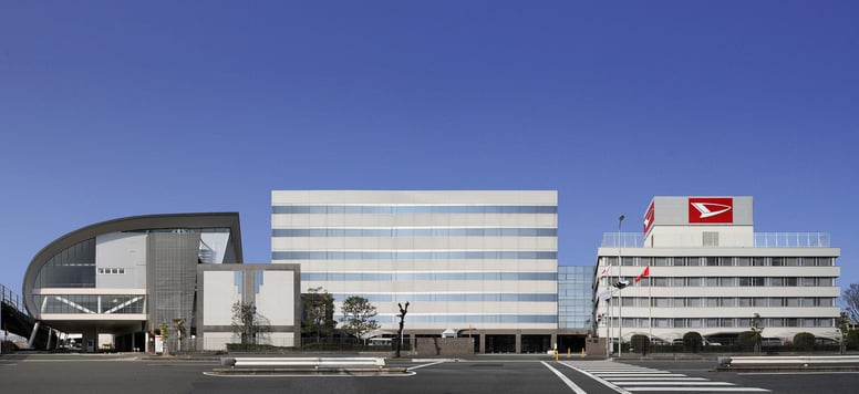 ダイハツ本社外観　全体画像