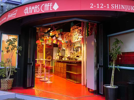 お店の前の写真