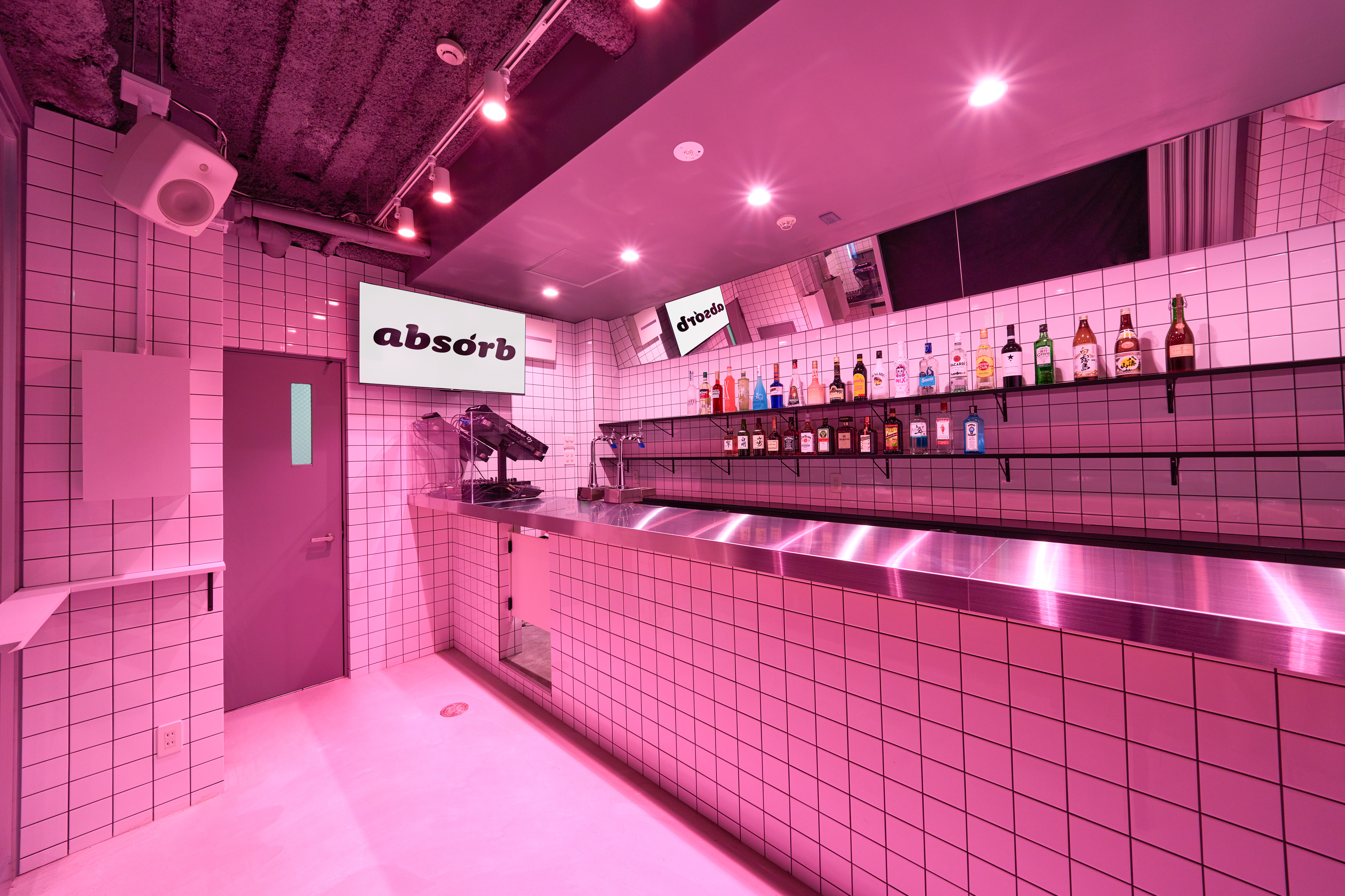 （写真）店舗内