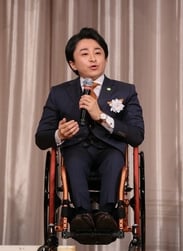 垣内俊哉の写真