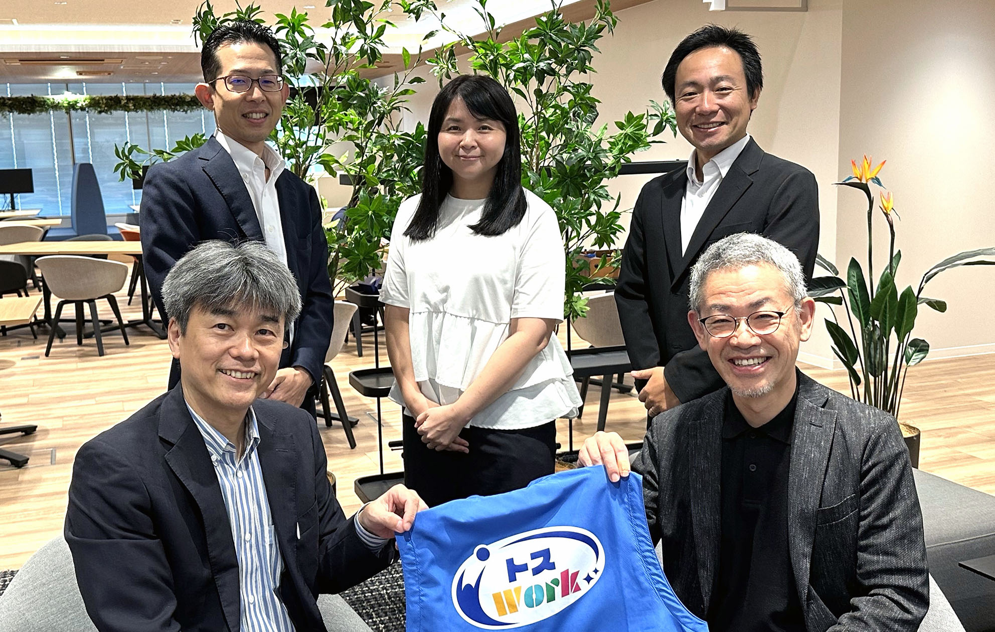 写真_DE&I推進担当の皆さま