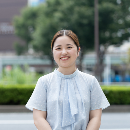 （写真）社員