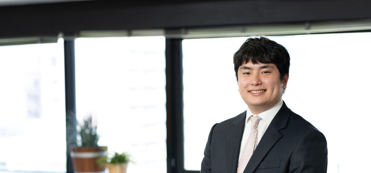 （写真）社員
