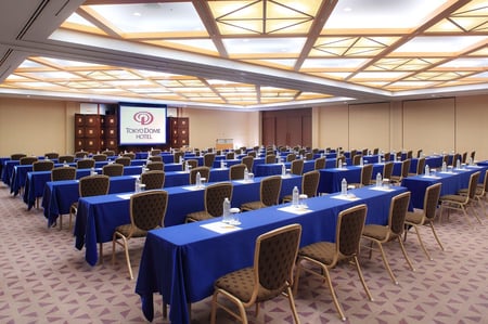 写真　東京ドームホテルの研修会場