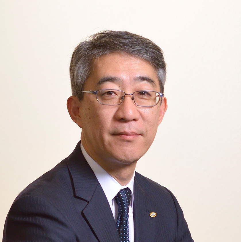 ロイヤルホールディングス株式会社 代表取締役会長 菊地 唯夫 氏
